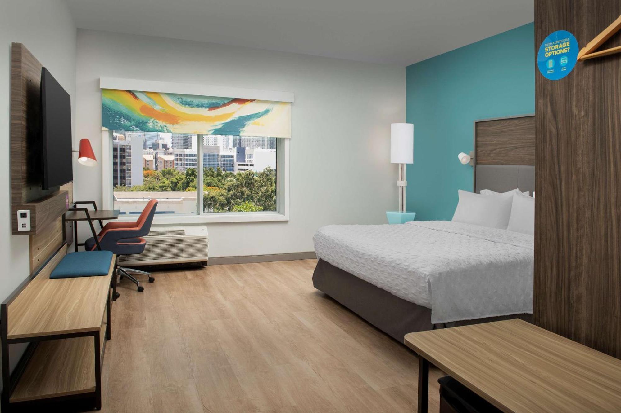 Отель Tru By Hilton Miami West Brickell Экстерьер фото